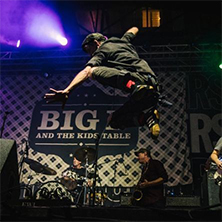 Big D & The Kids Table