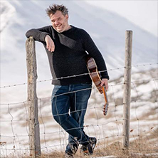 Svavar Kn&uacute;tur