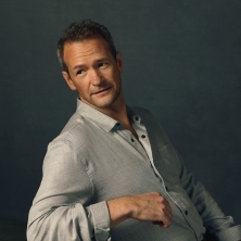 Alexander Armstrong