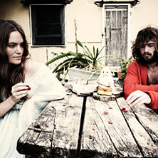 Angus and Julia Stone