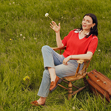 Aisling Bea