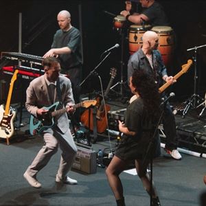 STOP MAKING SENSE LIVE