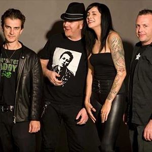 The Mahones