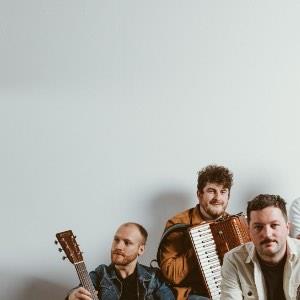Dallahan in Concert